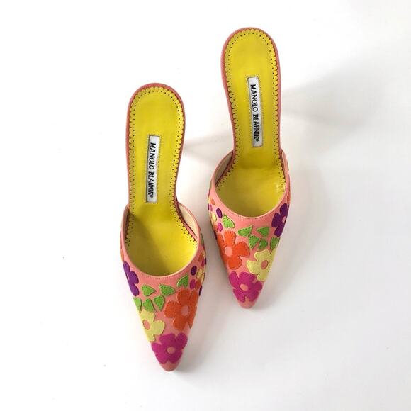 NIB Vintage Manolo Blahnik Floral Pastel Pointed Toe Heeled Mule Pumps 35.5 - Picture 3 of 7